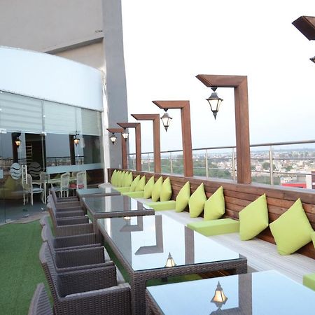 Comfort Inn Tulip Heights บาทินดา ภายนอก รูปภาพ