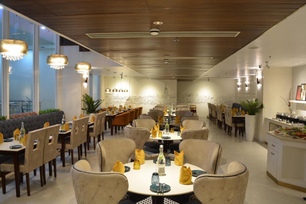 Comfort Inn Tulip Heights บาทินดา ภายนอก รูปภาพ