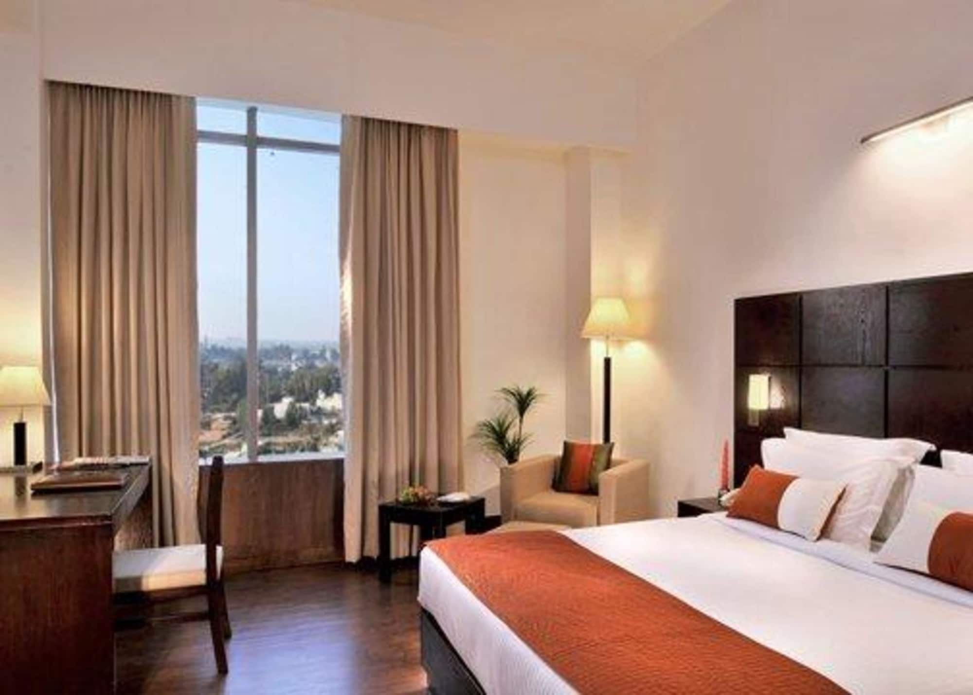 Comfort Inn Tulip Heights บาทินดา ห้อง รูปภาพ
